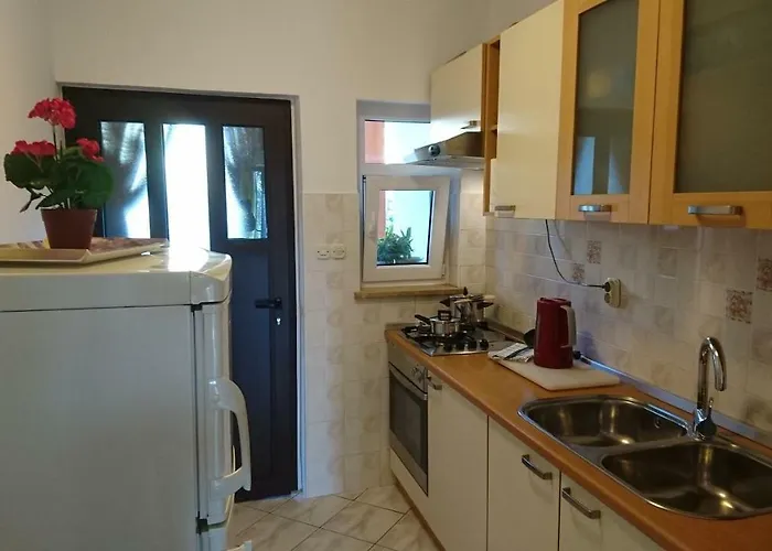 Apartman Ela *